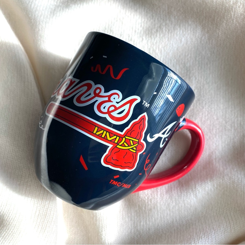 MLB ATLANTA BRAVES 18 oz CERAMIC COFFEE MUG BASEBALL COLLECTOR FAN GEAR Navy Red